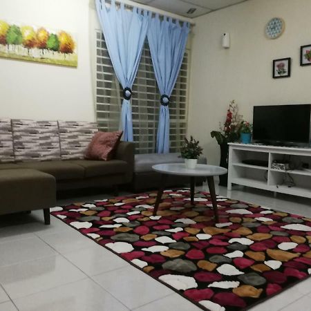 A1-04-03 Damiana Apartment Tanjong Malim Exterior foto